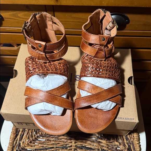 Bedstu Capriana Women’s Leather Sandal’s Sz 9M BNIB - Picture 3 of 10